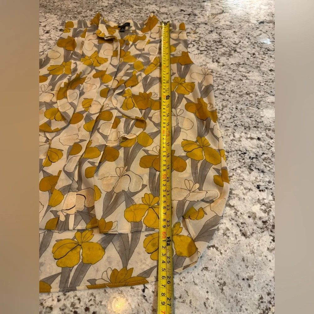 Ann Taylor Mustard and Gray Floral Blouse - Picture 4 of 7